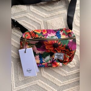 Herschel Floral Waist Pack Fanny Pack Crossbody Bag NWT